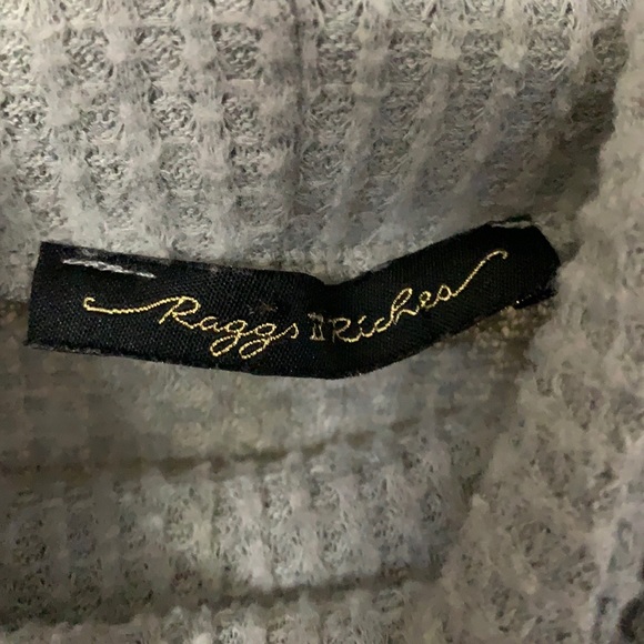 Rags II Riches gray cowl drawstring neckline long sleeved waffle sweater - Picture 13 of 16